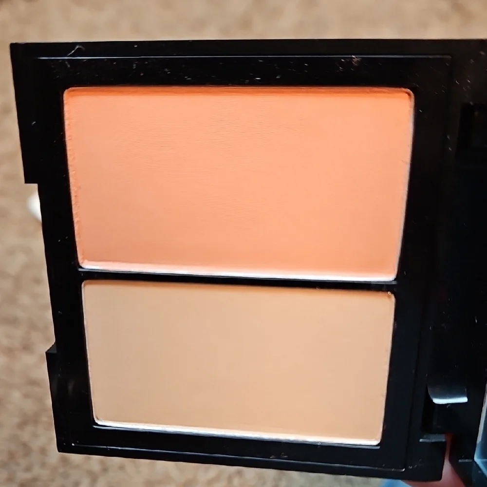 Kosas Color & Light Pressed Powder Blush & Highlighter Duo In The Shade Papaya